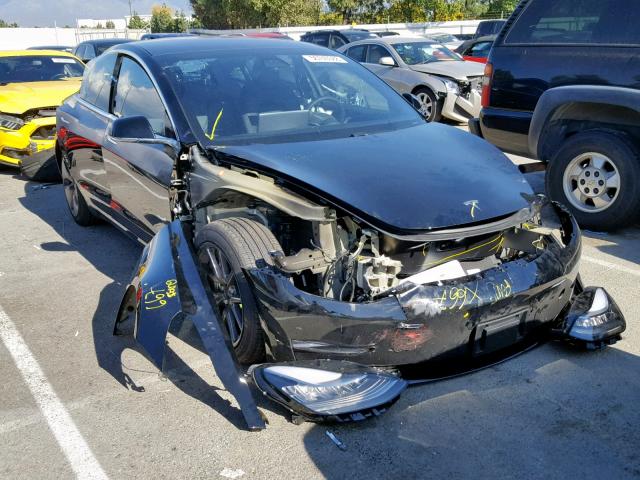 5YJ3E1EA2JF052349 - 2018 TESLA MODEL 3 შავი ფოტო 1
