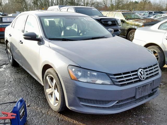 1VWBN7A33DC117083 - 2013 VOLKSWAGEN PASSAT SE GRAY photo 1