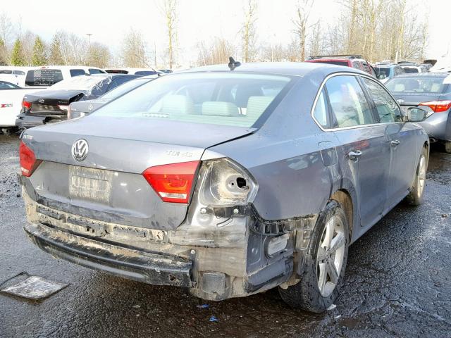 1VWBN7A33DC117083 - 2013 VOLKSWAGEN PASSAT SE GRAY photo 4