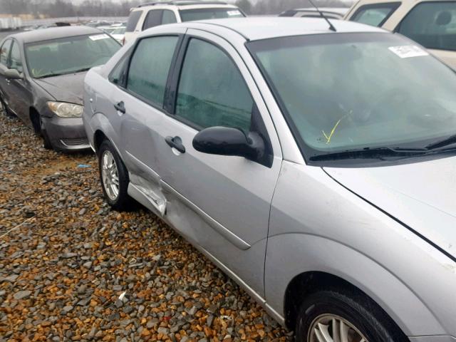 1FAFP34NX7W117546 - 2007 FORD FOCUS ZX4 GRAY photo 9