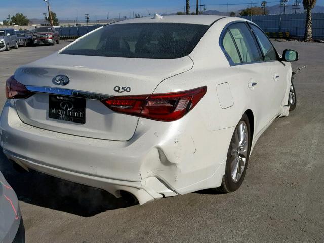 JN1EV7AP4JM592060 - 2018 INFINITI Q50 LUXE WHITE photo 4