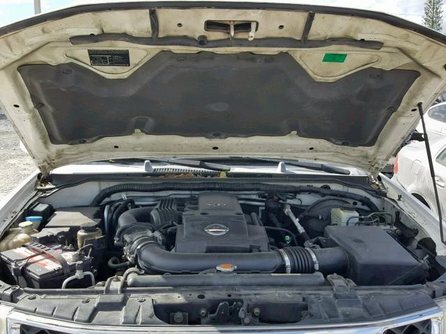 5N1AR18U36C643758 - 2006 NISSAN PATHFINDER WHITE photo 7