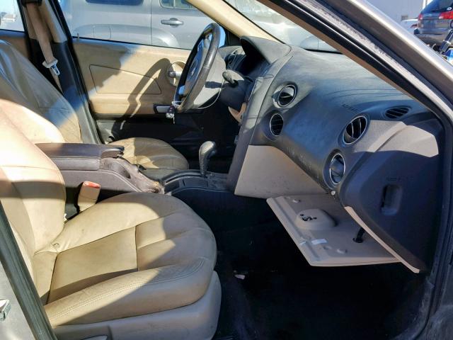 2G2WR554561206070 - 2006 PONTIAC GRAND PRIX BEIGE photo 5