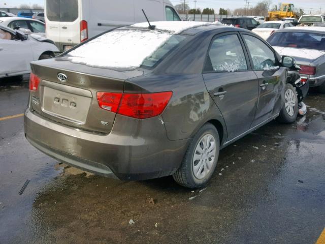 KNAFU4A23A5136274 - 2010 KIA FORTE EX BROWN photo 4