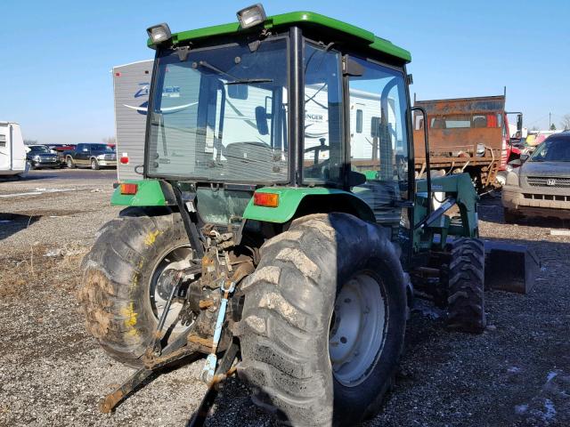 C1000823 - 2010 MONT TRACTOR GREEN photo 4