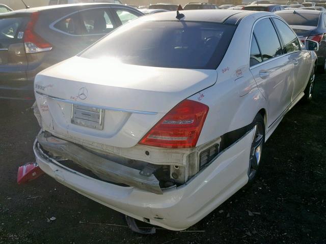 WDDNG7BB5BA374082 - 2011 MERCEDES-BENZ S 550 WHITE photo 4