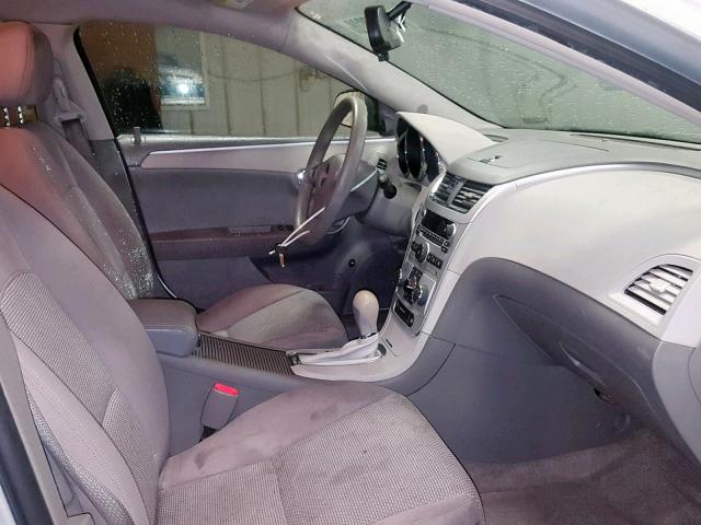 1G1ZG57B494114735 - 2009 CHEVROLET MALIBU LS 银色 照片 5