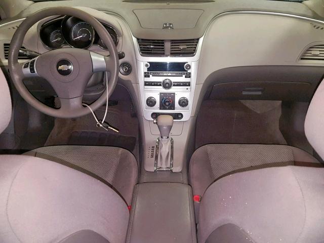 1G1ZG57B494114735 - 2009 CHEVROLET MALIBU LS 银色 照片 9