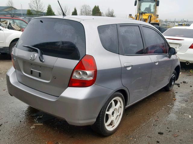 JHMGD374X7S035400 - 2007 HONDA FIT GRAY photo 4