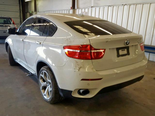 5UXFG2C57BLX08335 - 2011 BMW X6 XDRIVE3 WHITE photo 3