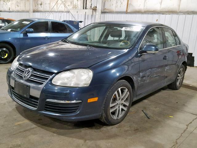 3VWSG71K26M655535 - 2006 VOLKSWAGEN JETTA 2.5 BLUE photo 2