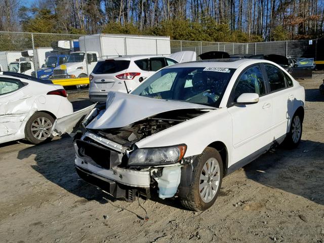 YV1MS382652074340 - 2005 VOLVO S40 2.4I WHITE photo 2