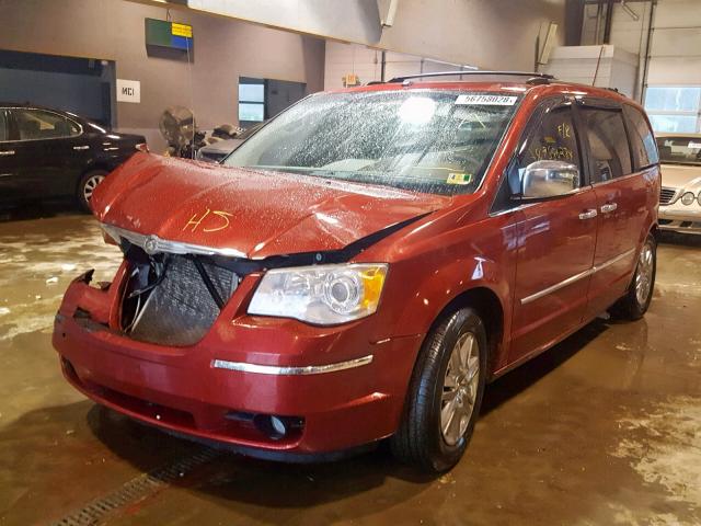 2A8HR64X48R690106 - 2008 CHRYSLER TOWN & COU RED photo 2