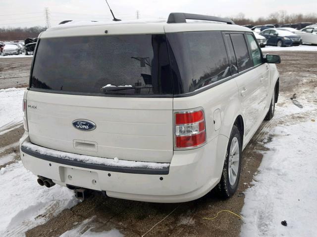 2FMGK5BC1ABA58370 - 2010 FORD FLEX SE WHITE photo 4