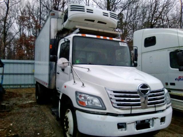 5PVNJ8JP662S50031 - 2006 HINO HINO 268 WHITE photo 1