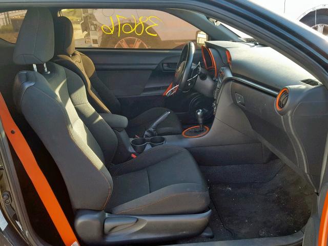 JTKJF5C78FJ007993 - 2015 TOYOTA SCION TC ORANGE photo 5