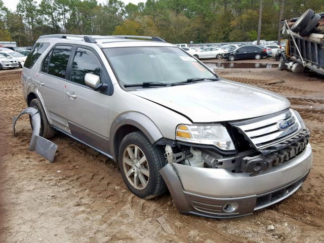 1FMDK02W38GA34008 - 2008 FORD TAURUS X S SILVER photo 1