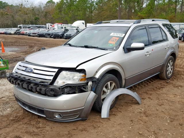 1FMDK02W38GA34008 - 2008 FORD TAURUS X S SILVER photo 2