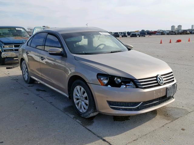 1VWAT7A32FC077745 - 2015 VOLKSWAGEN PASSAT S GOLD photo 1