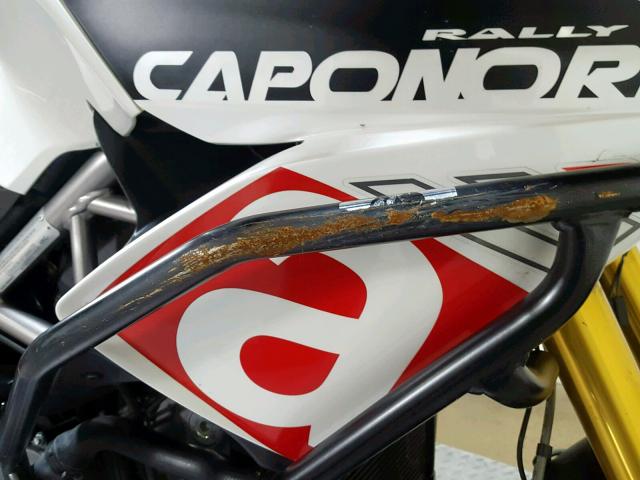 ZD4VKC016FS000032 - 2015 APRILIA CAPONORD 1 WHITE photo 17