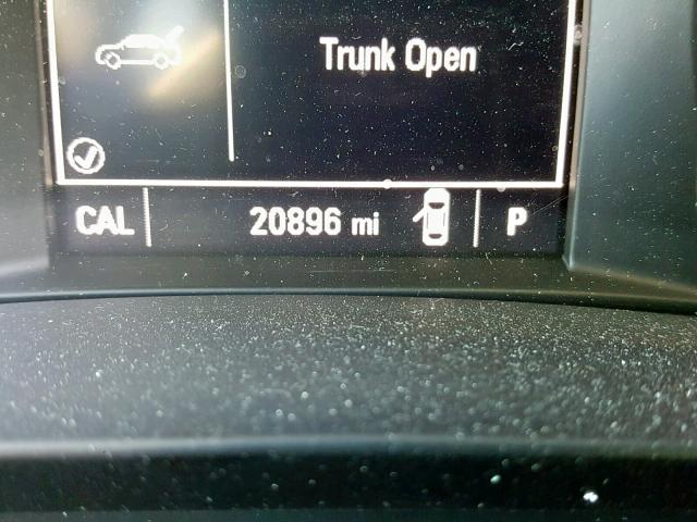 1G1ZB5STXJF241903 - 2018 CHEVROLET MALIBU LS SILVER photo 8