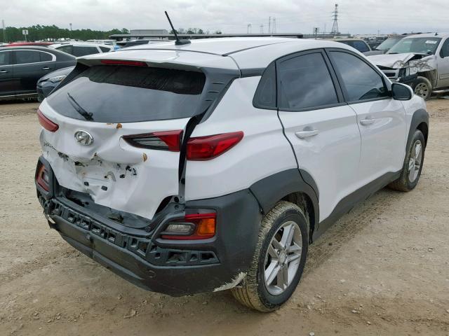 KM8K12AA8JU177491 - 2018 HYUNDAI KONA SE WHITE photo 4