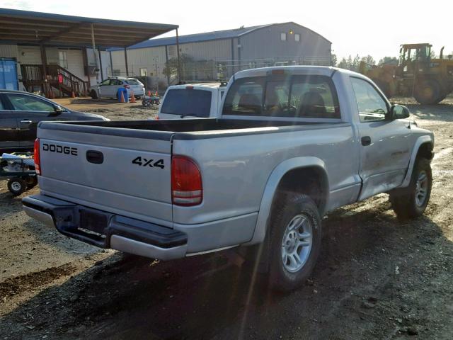 1B7GG36NX2S502245 - 2002 DODGE DAKOTA SPO SILVER photo 4