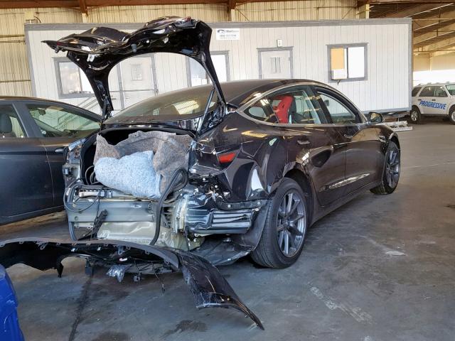 5YJ3E1EB5JF099125 - 2018 TESLA MODEL 3 BLACK photo 4