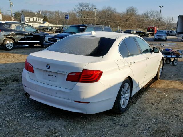 WBAXH5C53CC594952 - 2012 BMW 528 XI WHITE photo 4