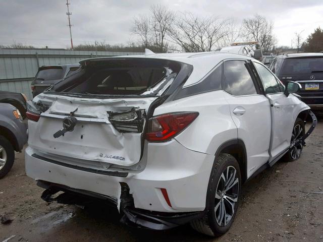 2T2BGMCA3JC024702 - 2018 LEXUS RX 450H WHITE photo 4