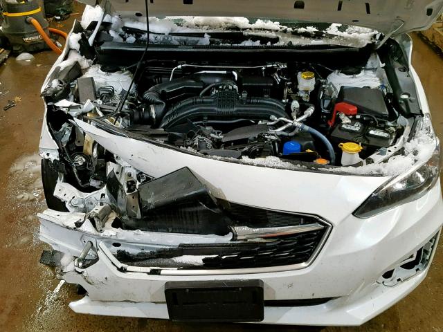 4S3GKAA65J3614060 - 2018 SUBARU IMPREZA WHITE photo 7