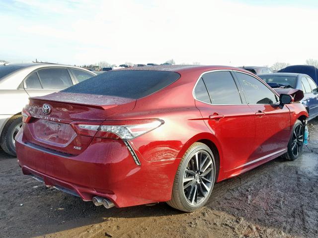 4T1B61HK8JU566769 - 2018 TOYOTA CAMRY XSE RED photo 4