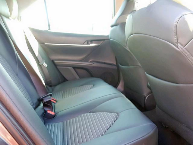 4T1B11HKXJU154304 - 2018 TOYOTA CAMRY L GRAY photo 6