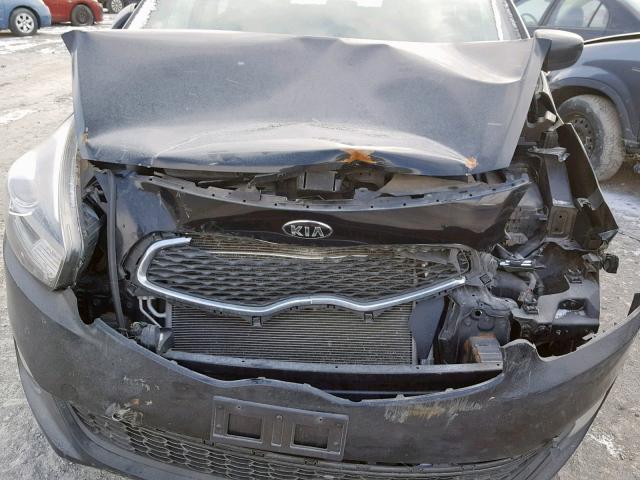 KNAHT8A35E7067562 - 2014 KIA RONDO BLACK photo 9