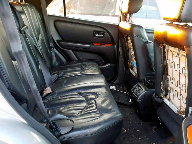 JTJGF10U710091854 - 2001 LEXUS RX 300 SILVER photo 6