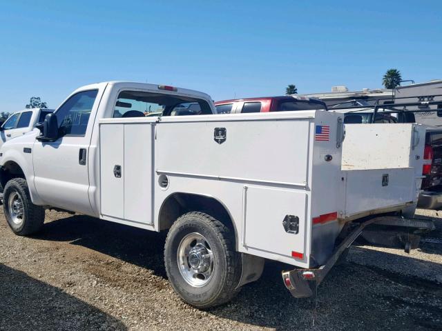 1FDSF31L22EC96786 - 2002 FORD F350 SRW S WHITE photo 3