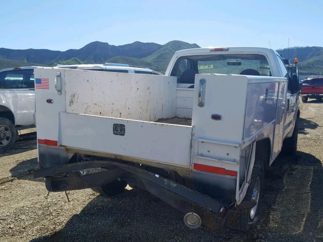 1FDSF31L22EC96786 - 2002 FORD F350 SRW S WHITE photo 4