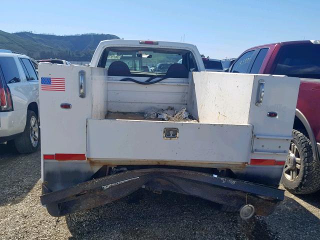 1FDSF31L22EC96786 - 2002 FORD F350 SRW S WHITE photo 6