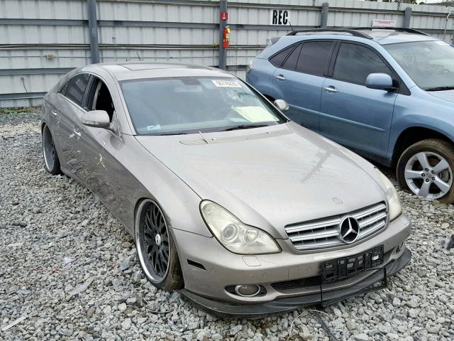 WDDDJ75X66A039567 - 2006 MERCEDES-BENZ CLS 500C SILVER photo 1