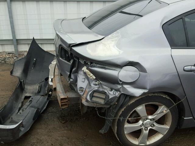 JM1BK323541145238 - 2004 MAZDA 3 S GRAY photo 9