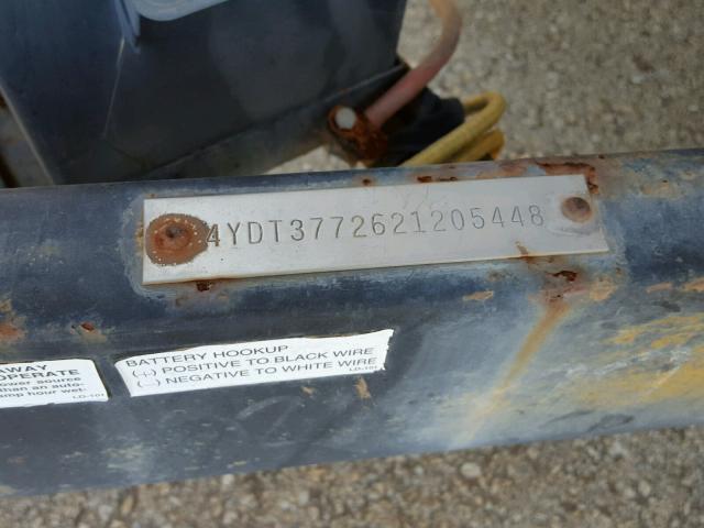 4YDT3772621205448 - 2002 KEYSTONE SPRINTER თეთრი ფოტო 10