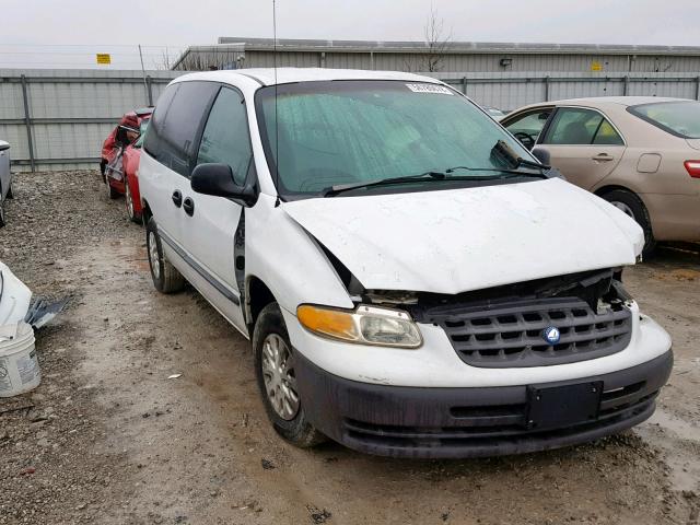 2P4FP25B8XR232000 - 1999 PLYMOUTH VOYAGER WHITE photo 1