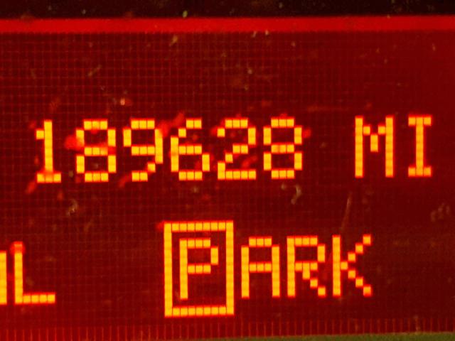 2G2WP552771191416 - 2007 PONTIAC GRAND PRIX SILVER photo 8