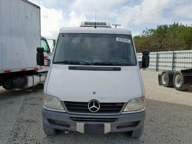 WD0PD644355845347 - 2005 DODGE SPRINTER 2 WHITE photo 9