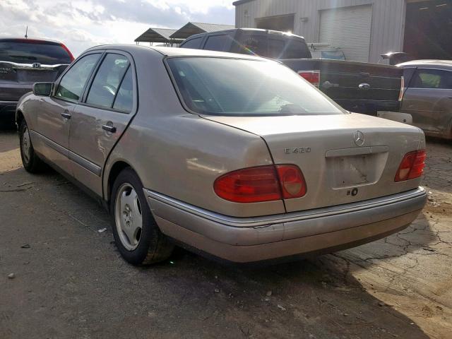 WDBJF72F1VA204433 - 1997 MERCEDES-BENZ E 420 GOLD photo 3