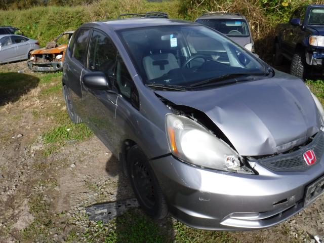 JHMGE87219S055126 - 2009 HONDA FIT GRAY photo 1