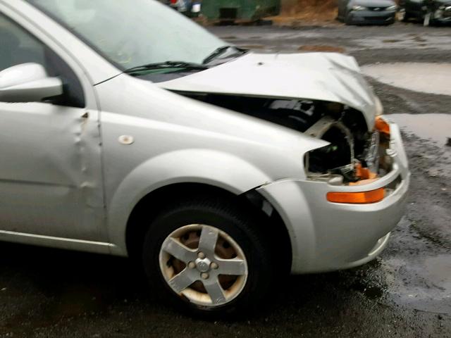 KL1TD52615B412138 - 2005 CHEVROLET AVEO BASE Gümüş foto 9