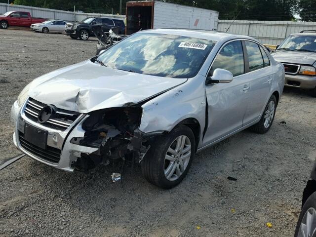 3VWEF71K87M202618 - 2007 VOLKSWAGEN JETTA WOLF SILVER photo 2