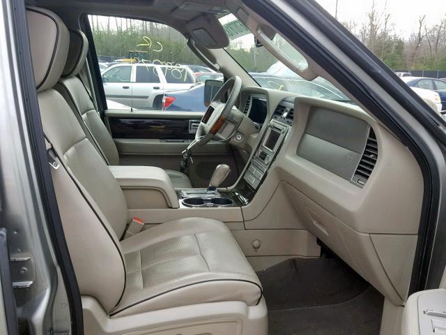 5LMFU28558LJ00155 - 2008 LINCOLN NAVIGATOR 灰色 照片 5
