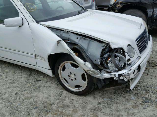 WDBJF72F7VA341389 - 1997 MERCEDES-BENZ E 420 WHITE photo 9